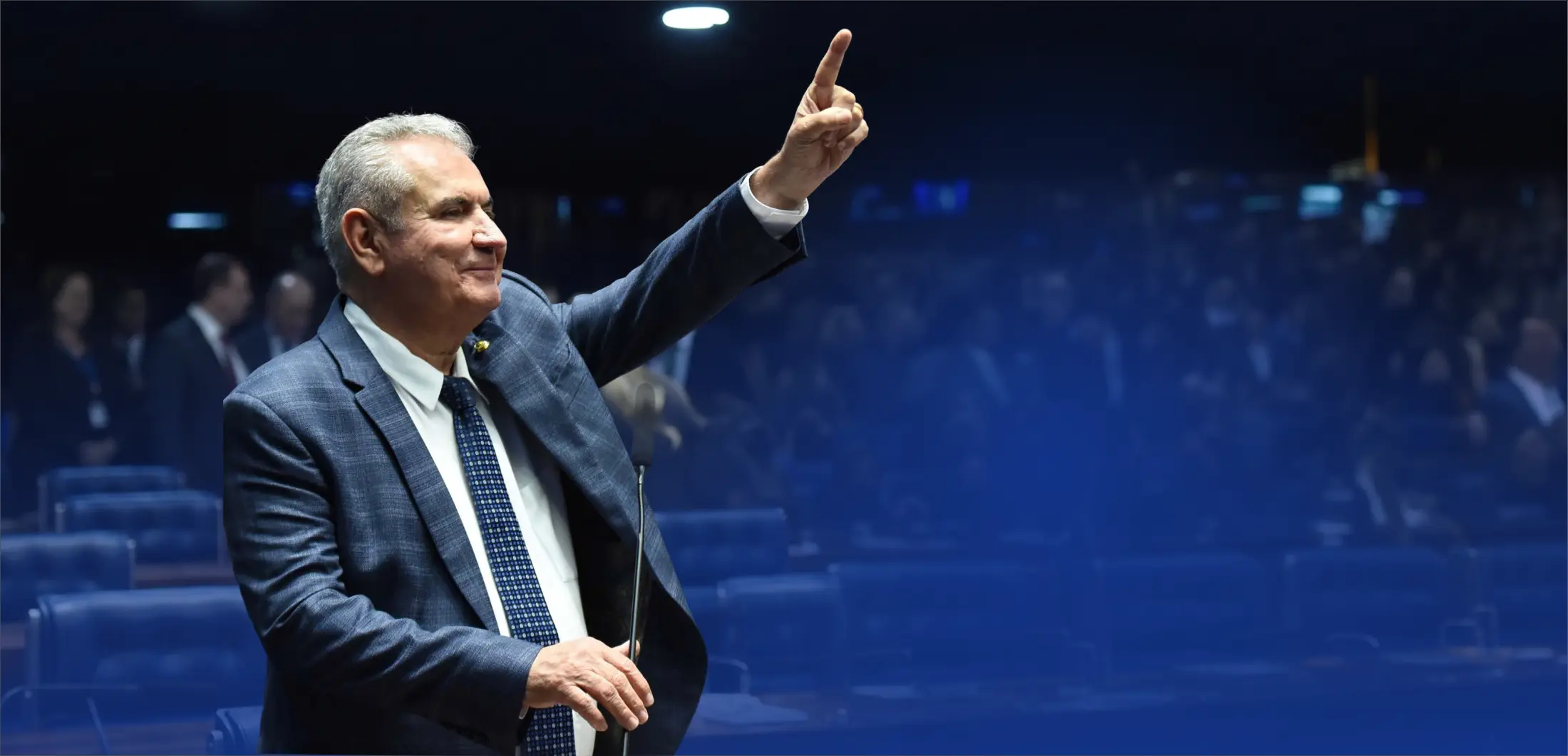 Angelo Coronel no plenário do Senado Federal
